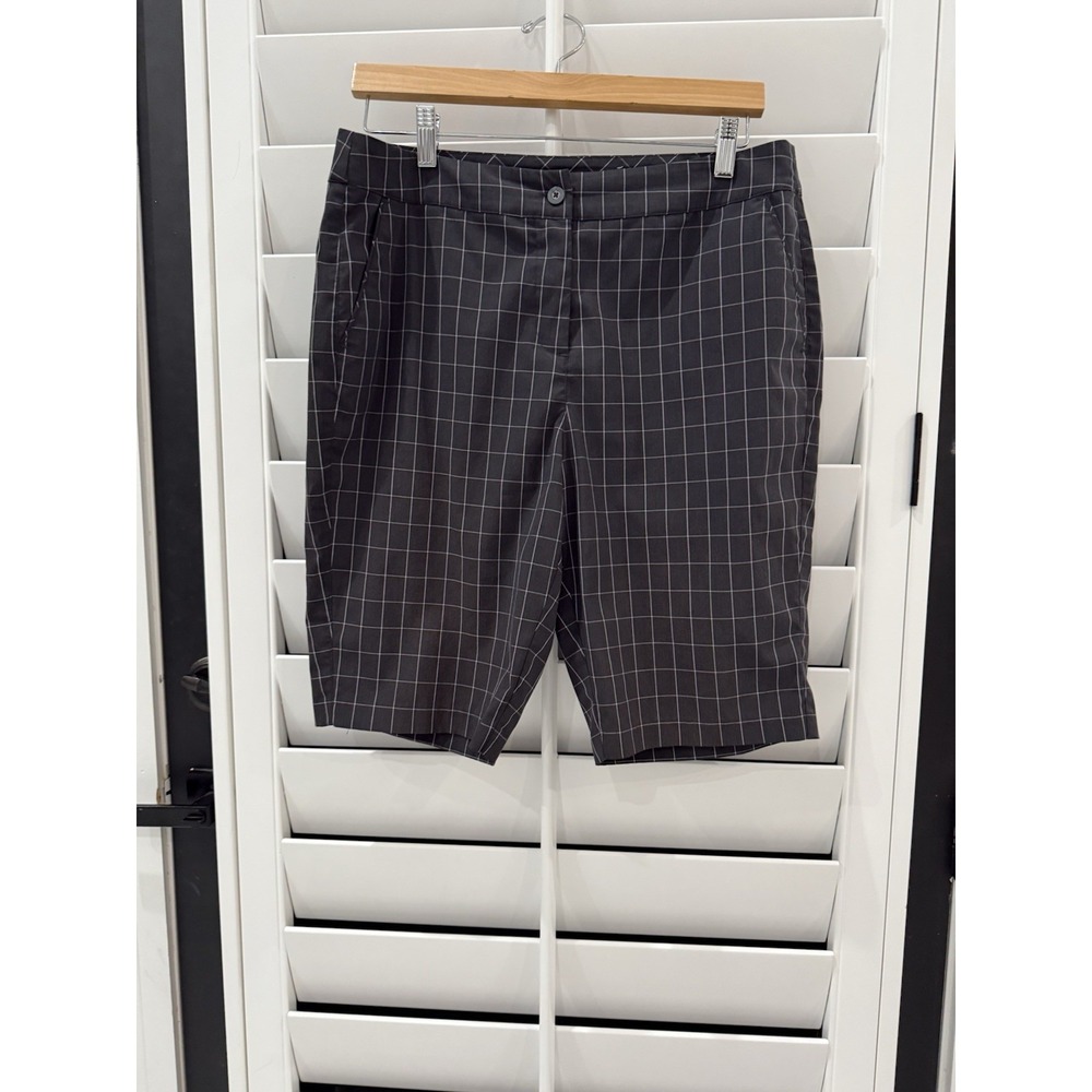 Greg Norman Collection‎ Women's Cheketed Gray Golf Short Doze 10 In Inseam